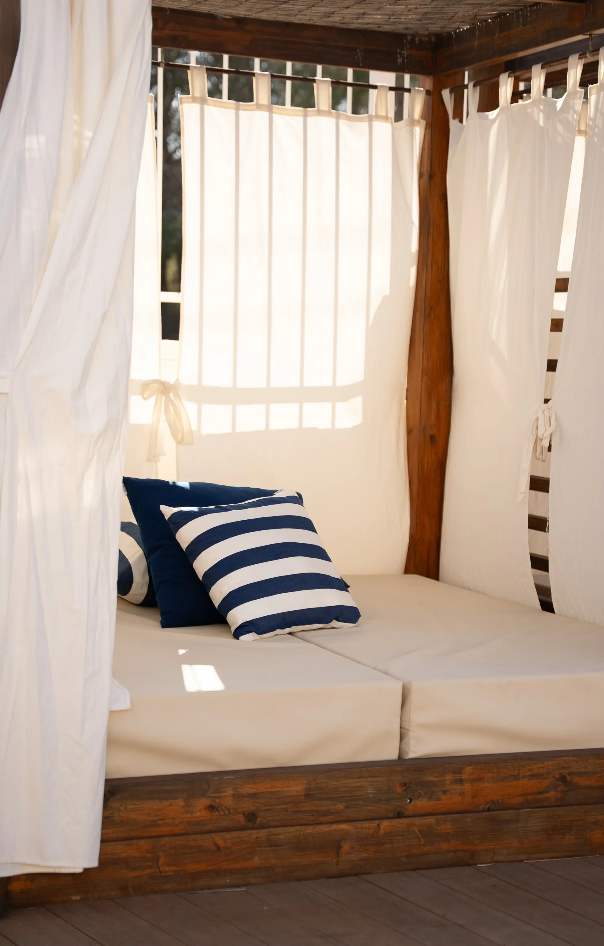 Detalle Cama Balinesa Relax Confort